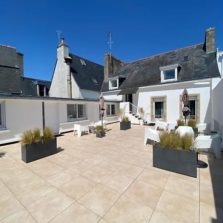La A La Num 2 Duplex Coeur Du Centre Concarneau
