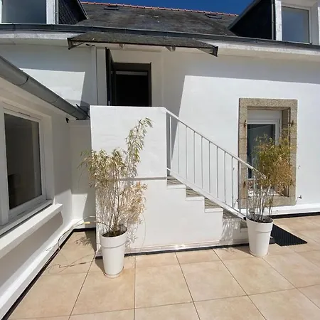 Apartment La A La Num 2 Duplex Coeur Du Centre Concarneau