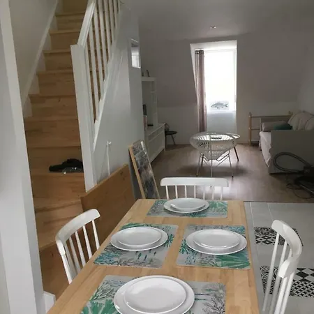 La A La Num 2 Duplex Coeur Du Centre Apartment Concarneau